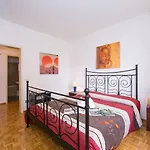 Apartment Kiki House - Happy Lugano