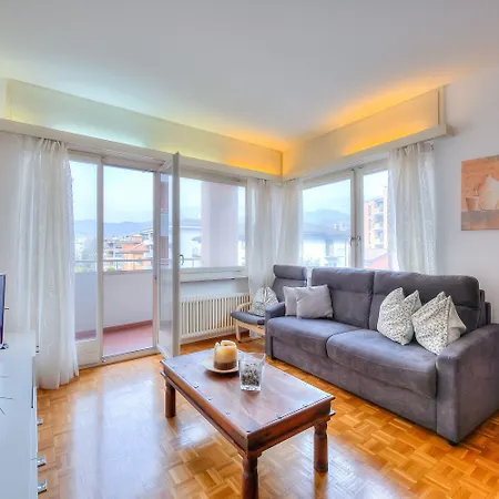 Appartement Kiki House For 4 With Balcony & Lift - Happy *