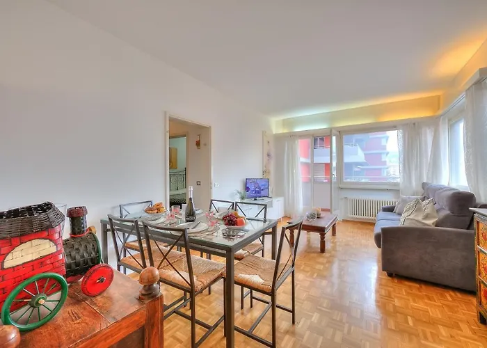 Kiki House - Happy * Lugano